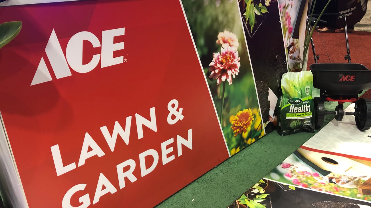 Ace Orlando 2023 lawn and garden sign