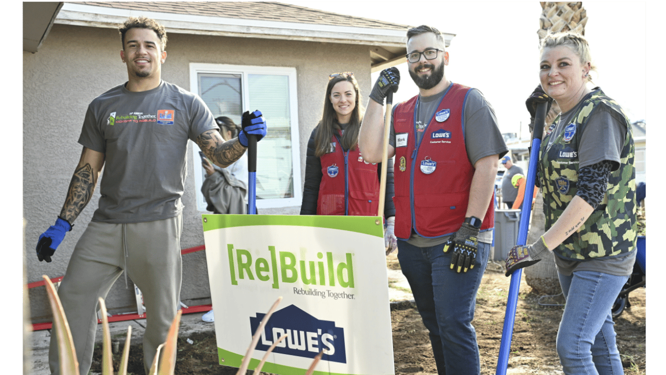 Lowe's, Rebuilding Together ed