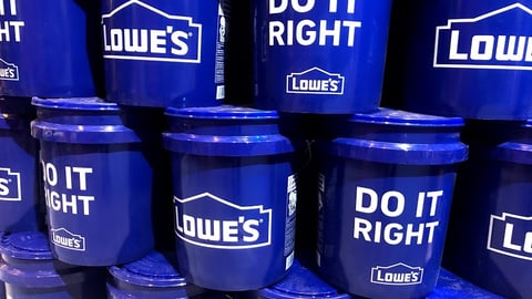 Lowe's buckets