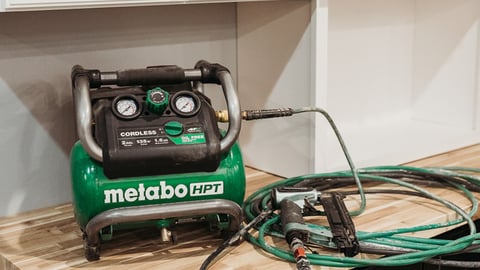 Metabo HPT Cordless Compressor B