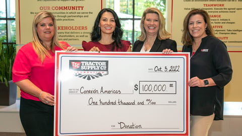 The Tractor Supply Foundation present Conexión Américas with a $100,000 donation