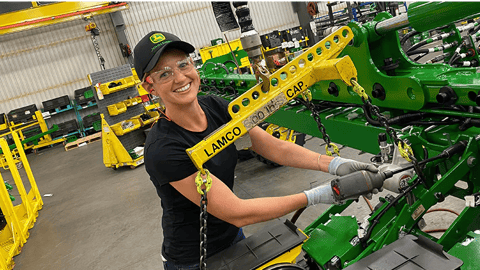 John Deere helps soldiers find careers