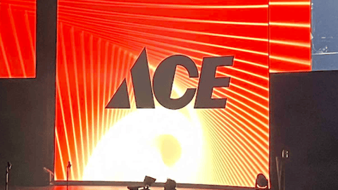 Ace stage lights cameraman ed
