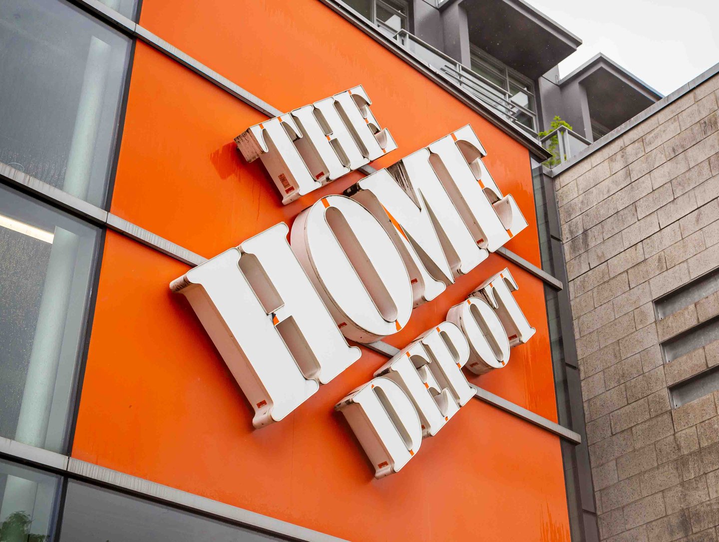 Home Depot logo