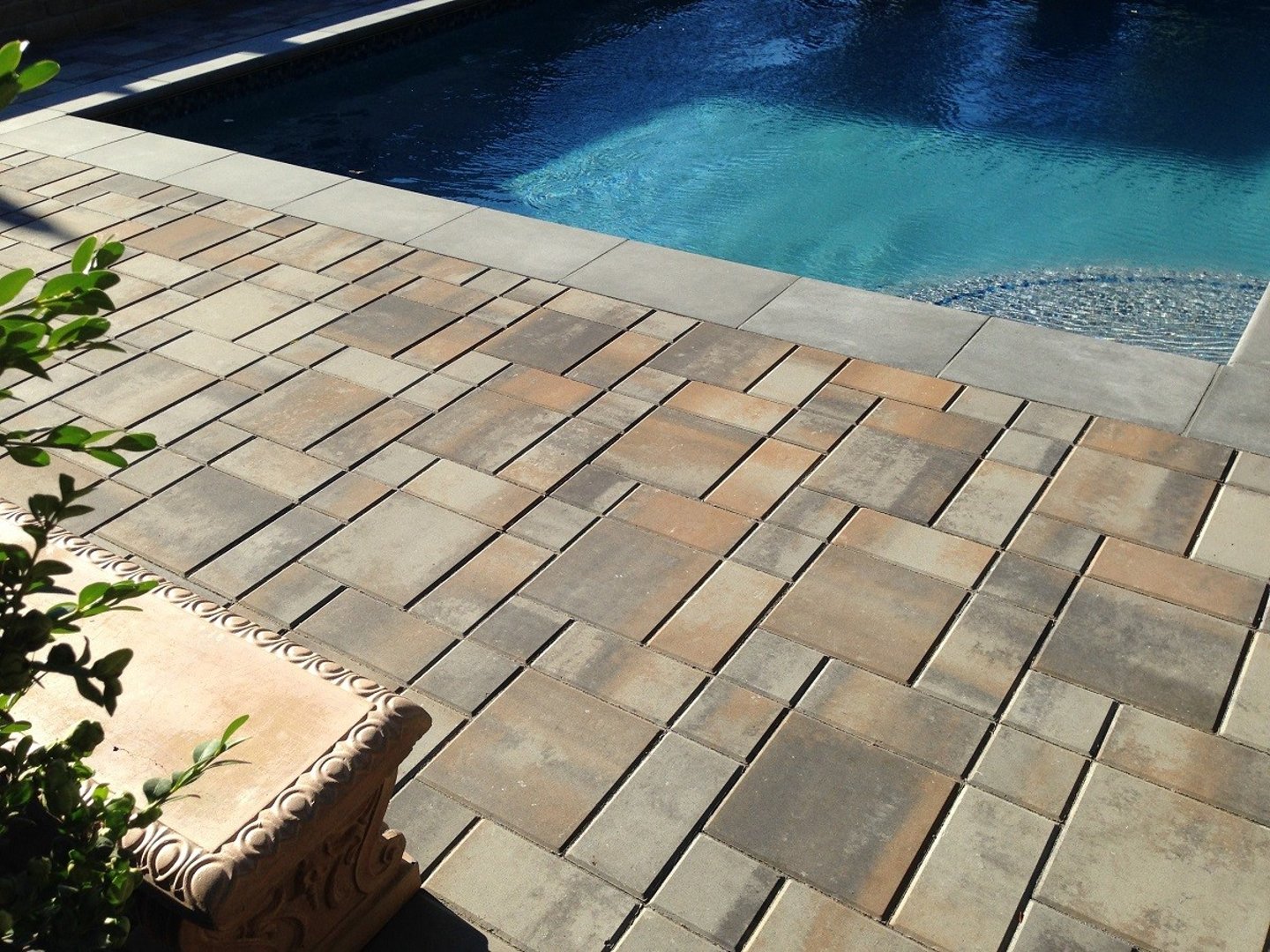 Calstone pool deck