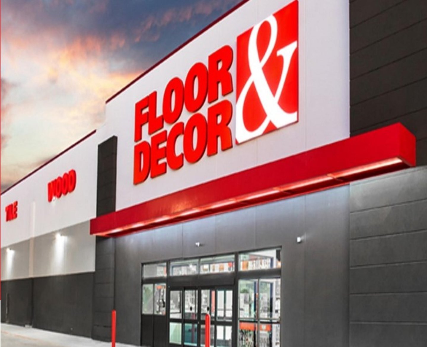 Floor & Decor Storefront 2022