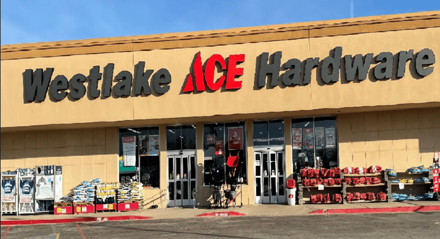 Westlake Ace new store in Neb.