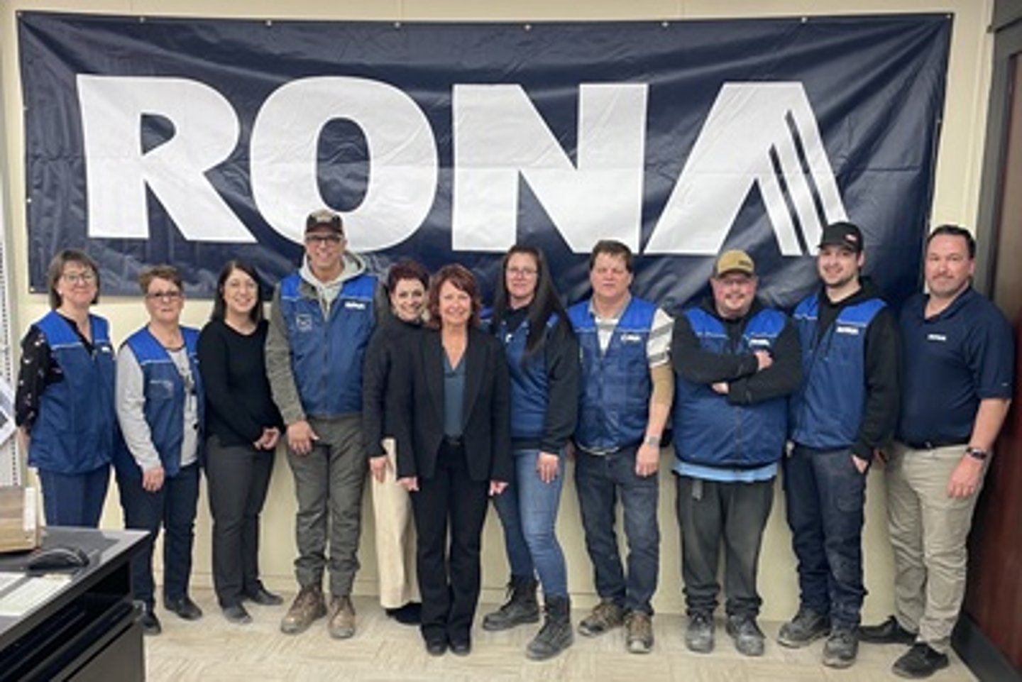 RONA expands its network