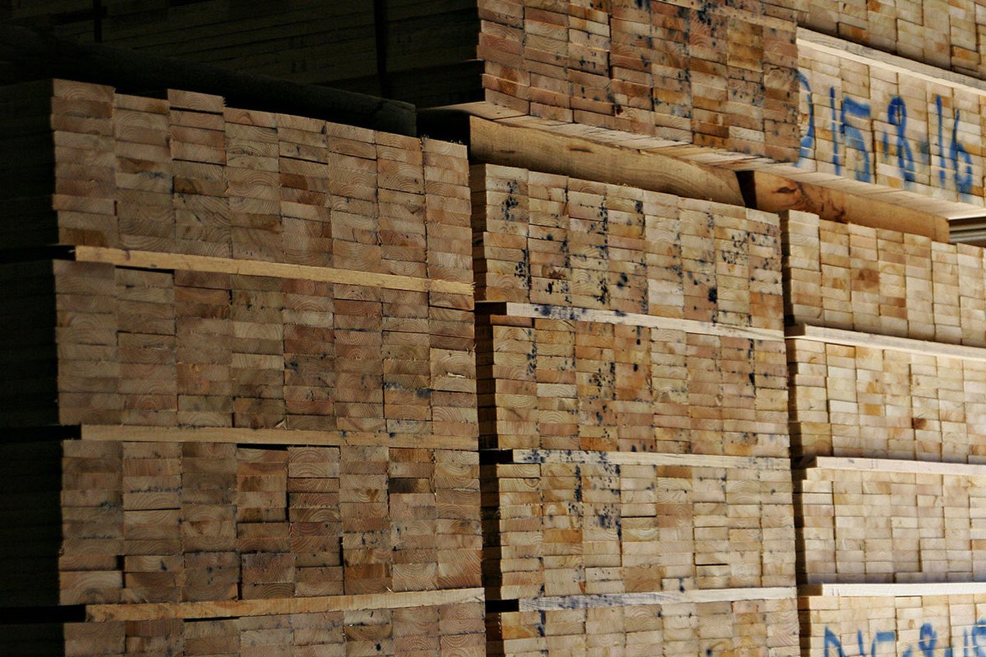 Lumberyard marketing