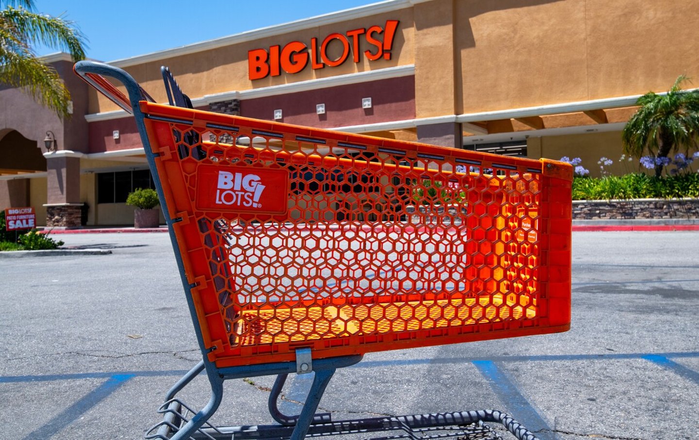 Santa Clarita, CA: 25 June 2024. Big Lots store front, sign and logo. Canyon Country; Shutterstock ID 2480713343