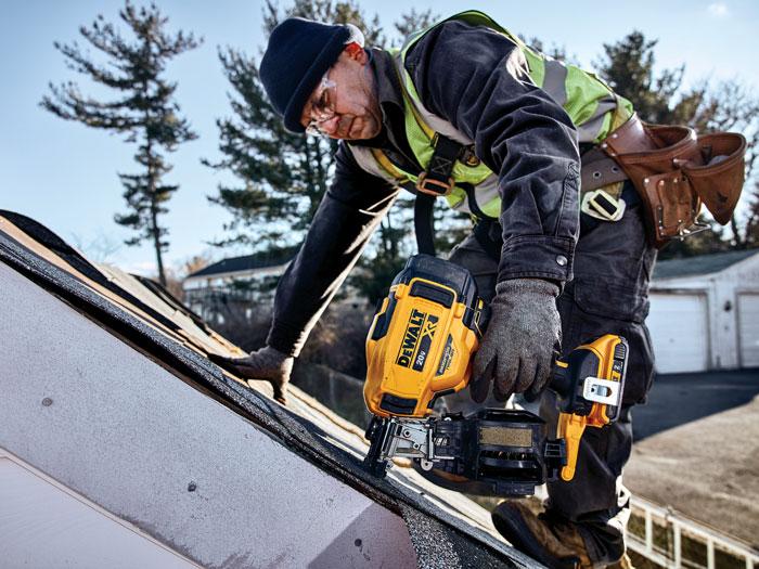 New DeWalt 20V Max Coil Roofing Nailer HBS Dealer