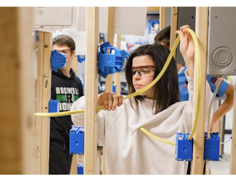 Home Depot 2022 skilled tradespeople goals exceeded